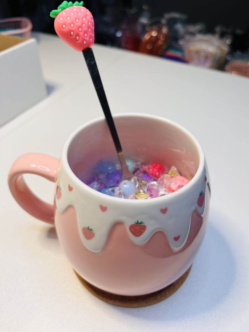 ✨ Mini Mystery Scoop